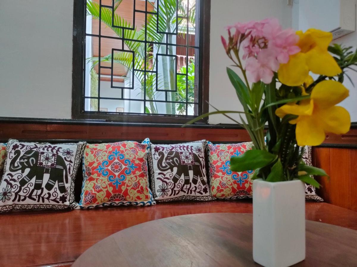 Lotus Corner - Heritage B&B Luang Prabang Eksteriør bilde